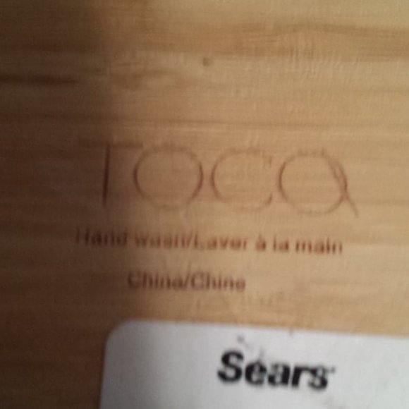 Vintage Large Wooden Toca Salad or Fruit Bowl Gently Used - Picture 4 of 4